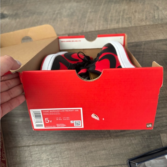 🆕Nike 5y COURT BOROUGH LOW RECRAFT (GS) - Picture 2 of 3